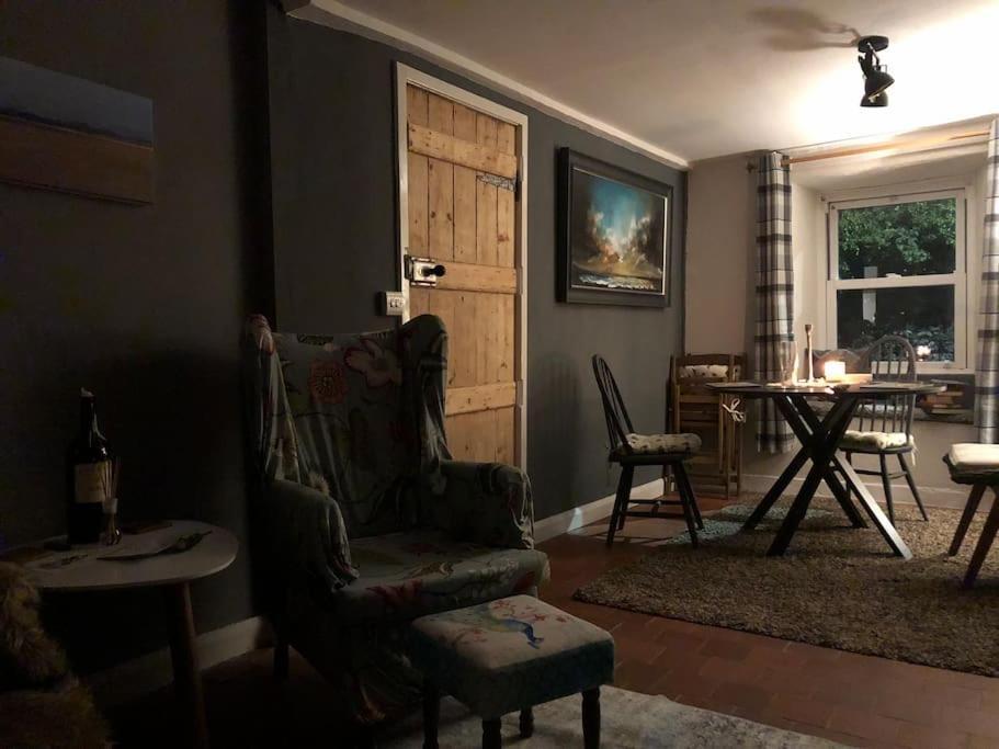 Little Chapel House Villa Харлех Екстериор снимка